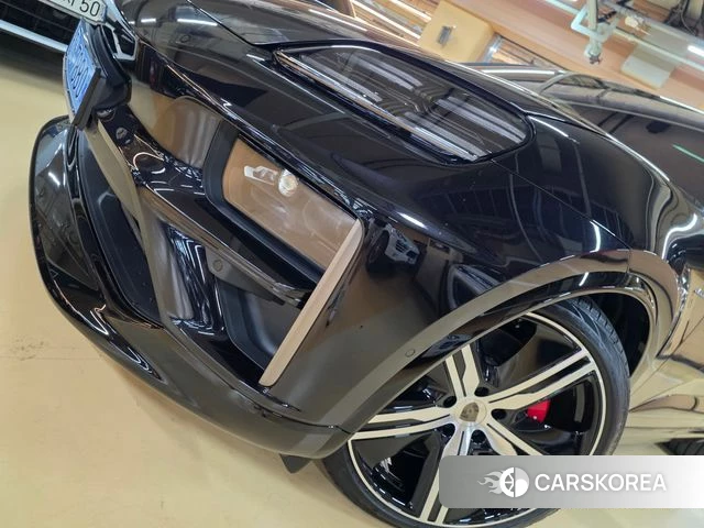 Porsche Makan EV 2026 Черный из Кореи, фото 5