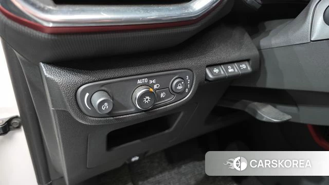 Chevrolet (GM Daewoo) Trailblazer 2020 Белый из Кореи, фото 5