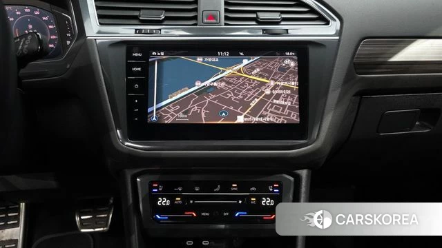 Volkswagen Tiguan Allspace 2023 Белый из Кореи, фото 5