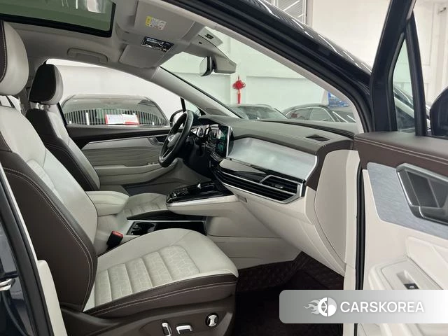 Volkswagen Talagon 2022 Синий из Китая, фото 5