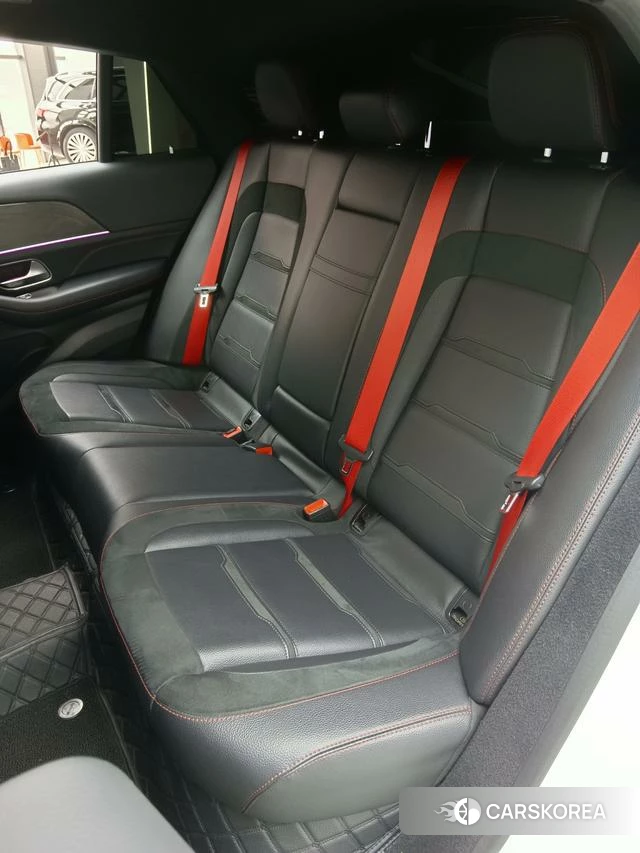 Mercedes-Benz AMG GLE 2022 Белый из Китая, фото 5