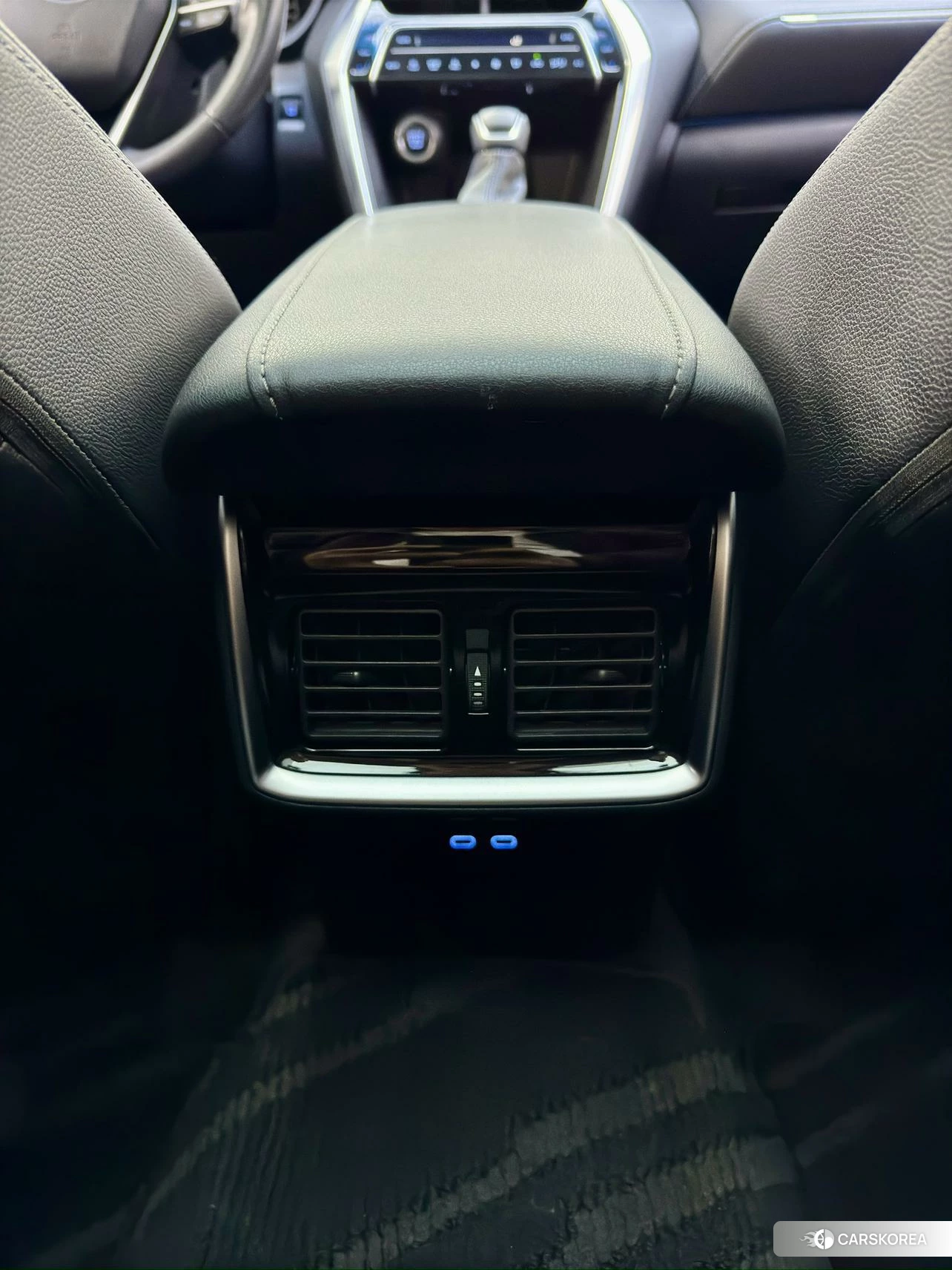 Toyota Harrier 2021 Белый из Китая, фото 5