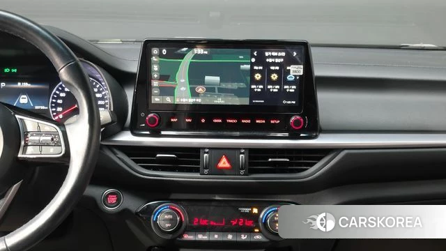Kia The New K3 2nd generation 2022 Белый из Кореи, фото 5