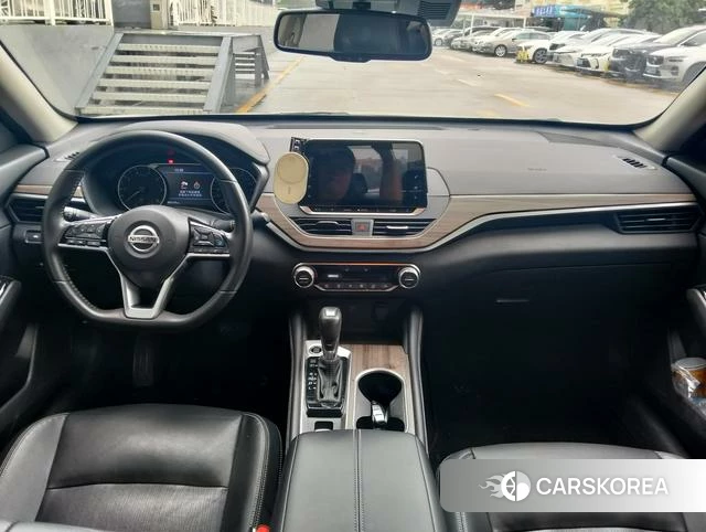 Nissan Altima 2022 Белый из Китая, фото 5