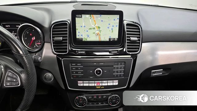 Mercedes-Benz GLE - Class W166 2018 Белый из Кореи, фото 5