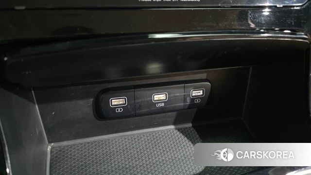 Kia Carnival 4th generation 2022 Белый из Кореи, фото 5
