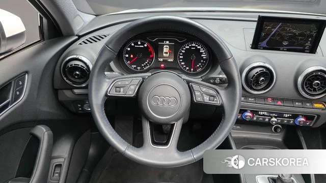 Audi New A3 2018 Белый из Кореи, фото 5
