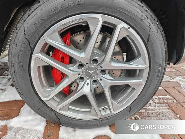 Mercedes-Benz AMG G-Class 2026 Серебристо-серый из Китая, фото 5