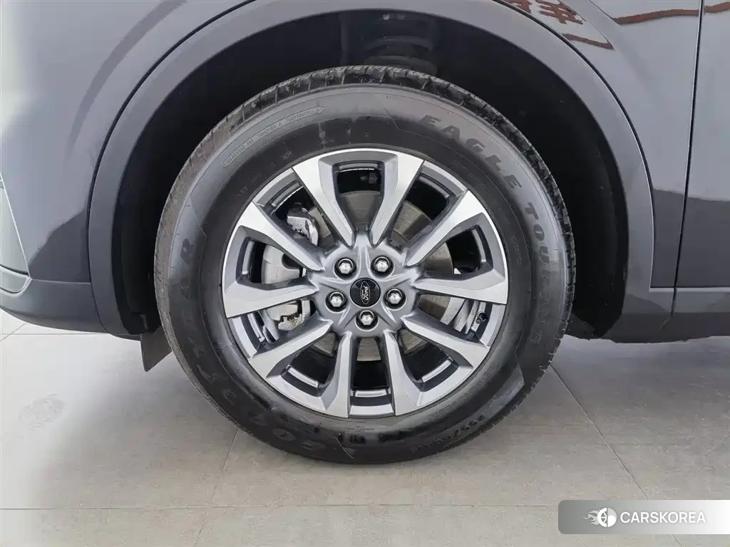Ford Edge 2025 Черный из Китая, фото 5