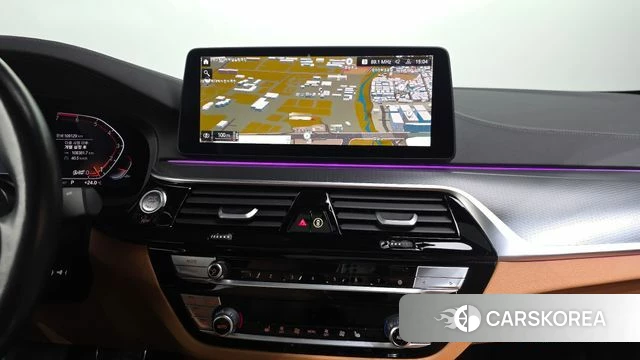 BMW 5 Series (G30) 2022 Черный из Кореи, фото 5