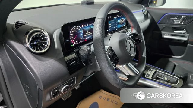 Mercedes-Benz GLA - Class H247 2026 Черный из Кореи, фото 5