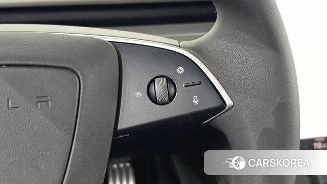 Tesla Model 3 2026 Серебряный из Кореи, фото 5