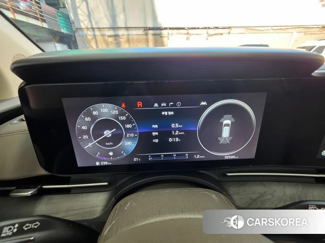 Kia Carnival 4th generation 2023 Белый из Кореи, фото 5