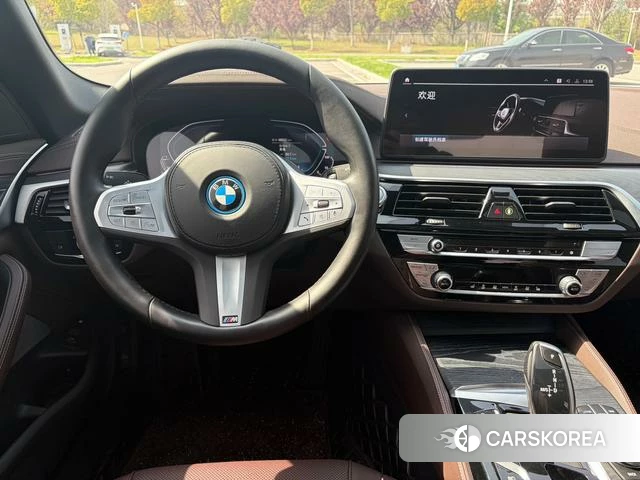 BMW 5 series PHEV 2023 Черный из Китая, фото 5