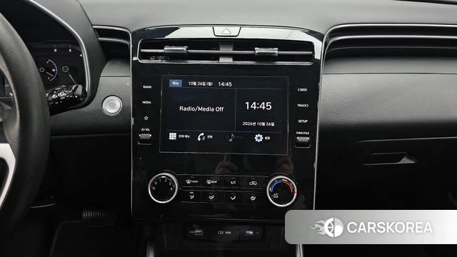 Hyundai Tucson (NX4) 2023 Серебристо-серый из Кореи, фото 5