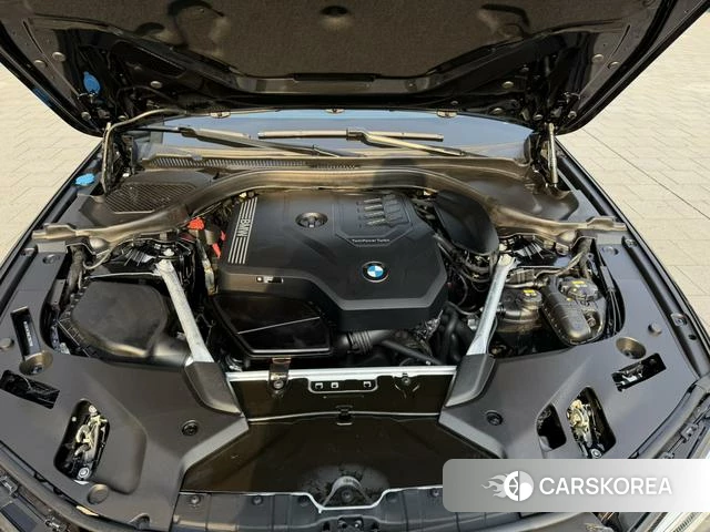 BMW 5 series 2022 Черный из Китая, фото 5