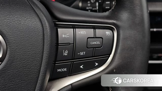Lexus UX250h 2019 Серебристо-серый из Кореи, фото 5