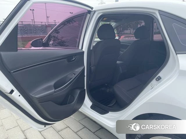 Hyundai Celesta 2021 Белый из Китая, фото 5