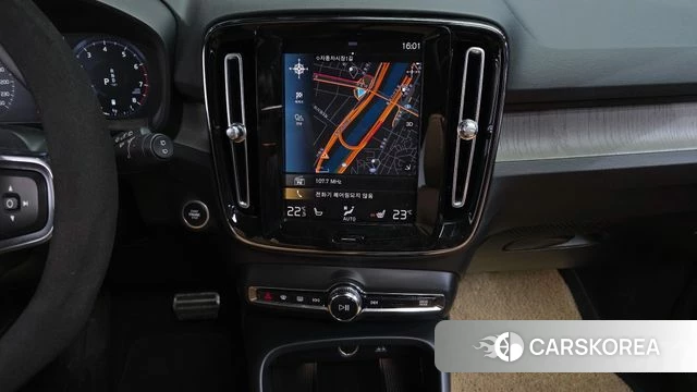 Volvo XC40 2021 Белый из Кореи, фото 5