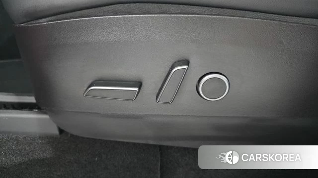 Tesla Model Y 2022 Красный из Кореи, фото 5