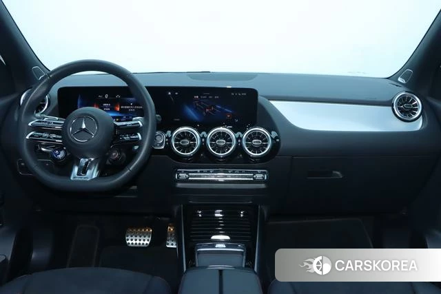 Mercedes-Benz AMG GLA 2025 Белый из Китая, фото 5