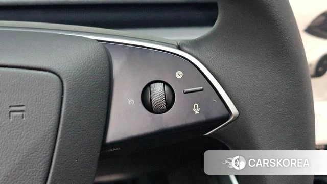 Tesla Model Y 2025 Белый из Кореи, фото 5