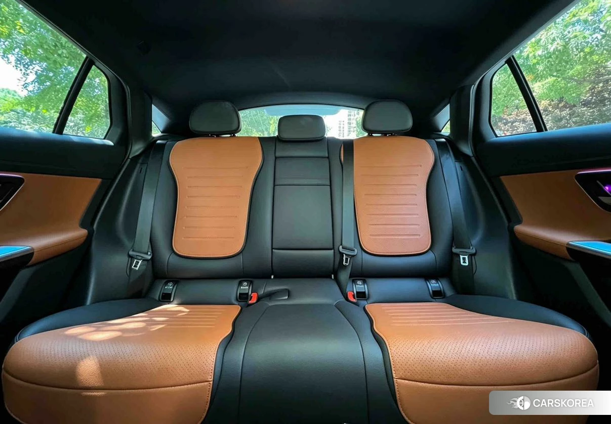 Mercedes-Benz GLC 2024 Черный из Китая, фото 5