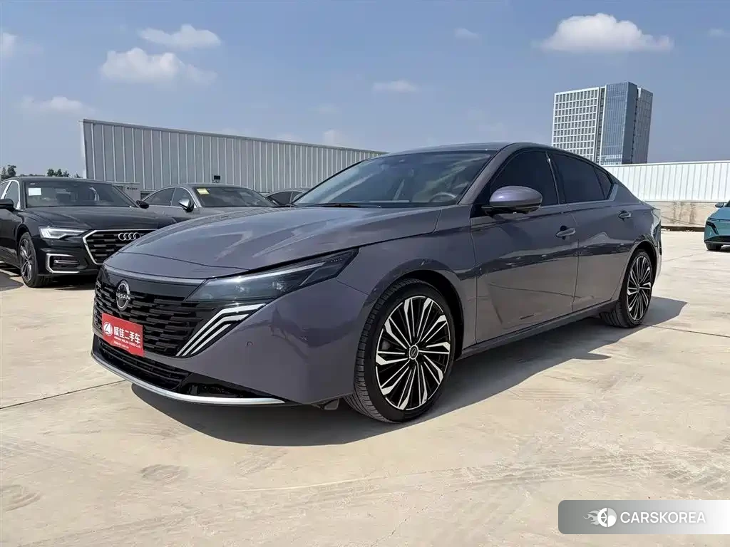 Nissan Altima 2025 Red/purple из Китая, фото 5