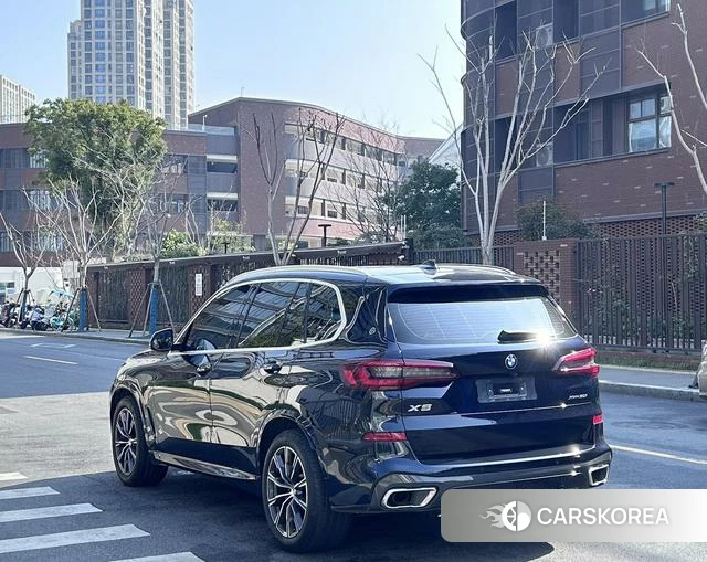 BMW X5 2021 Черный из Китая, фото 5