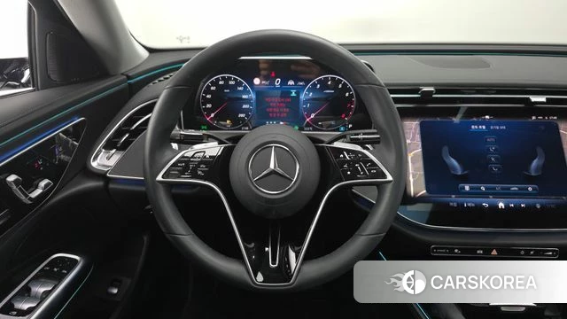 Mercedes-Benz E-Class W214 2024 Белый из Кореи, фото 5