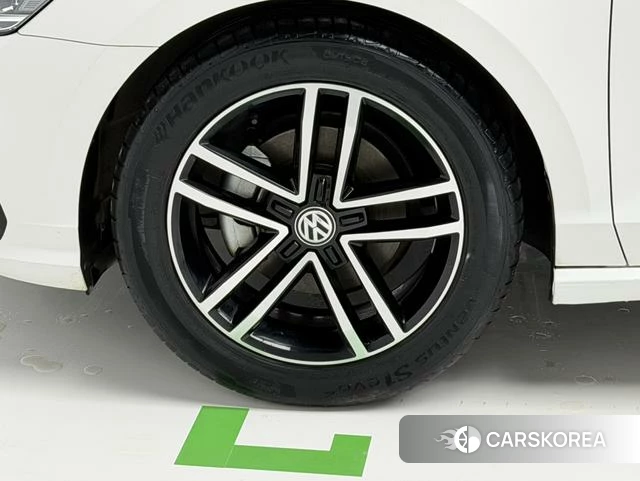 Volkswagen Lamando 2021 Белый из Китая, фото 5