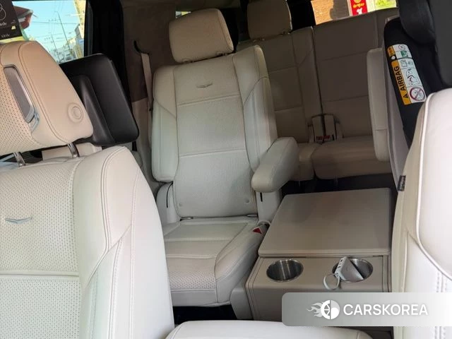 Cadillac Escalade 5th Generation 2021 Черный из Кореи, фото 5