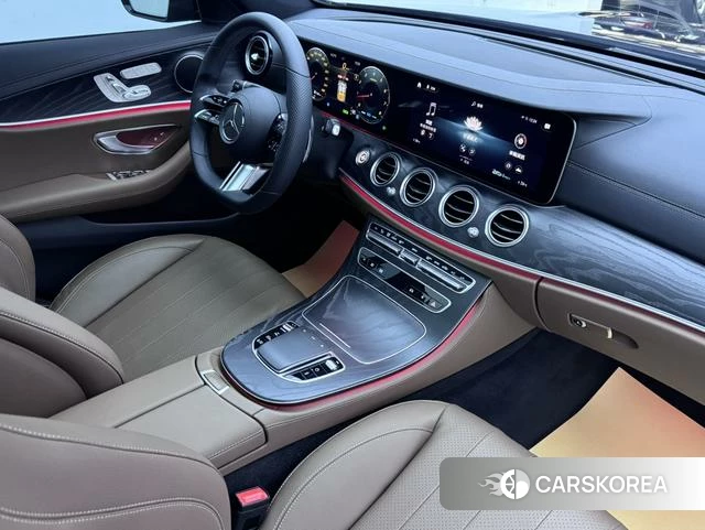 Mercedes-Benz E-Class 2021 Синий из Китая, фото 5