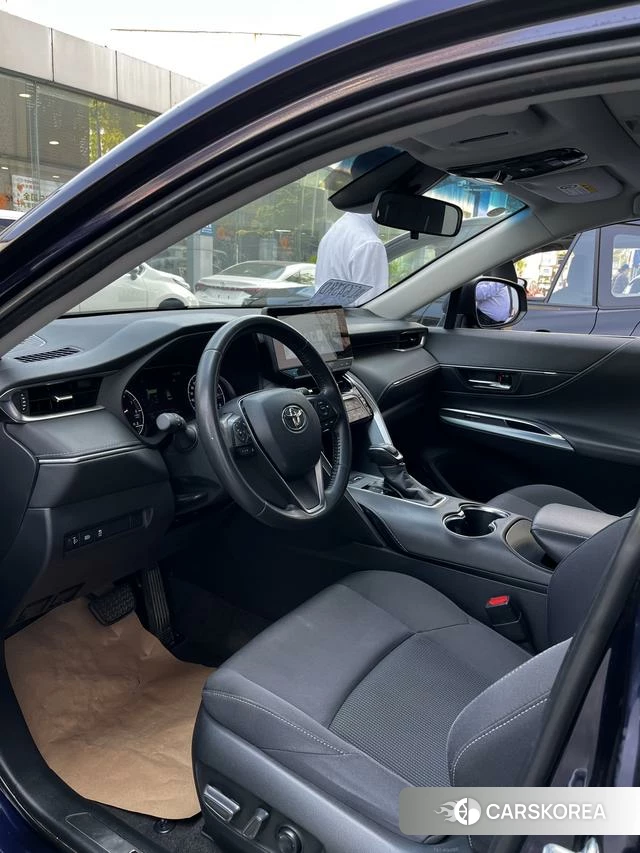 Toyota Harrier 2023 Синий из Китая, фото 5