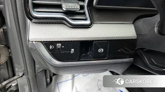 Kia Sportage 5th Generation 2022 Серебряный из Кореи, фото 5