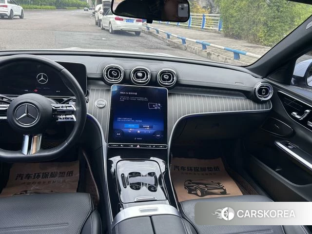 Mercedes-Benz C-class 2023 Белый из Китая, фото 5