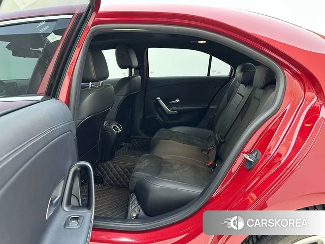 Mercedes-Benz A-Class 2021 Красный из Китая, фото 5