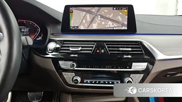 BMW 5 Series (G30) 2020 Черный из Кореи, фото 5