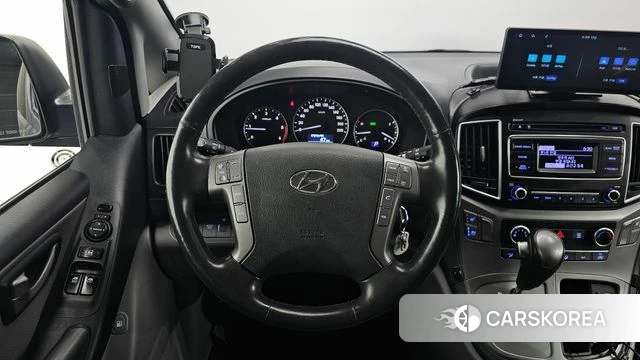 Hyundai The New Grand Starex 2018 Серебристо-серый из Кореи, фото 5