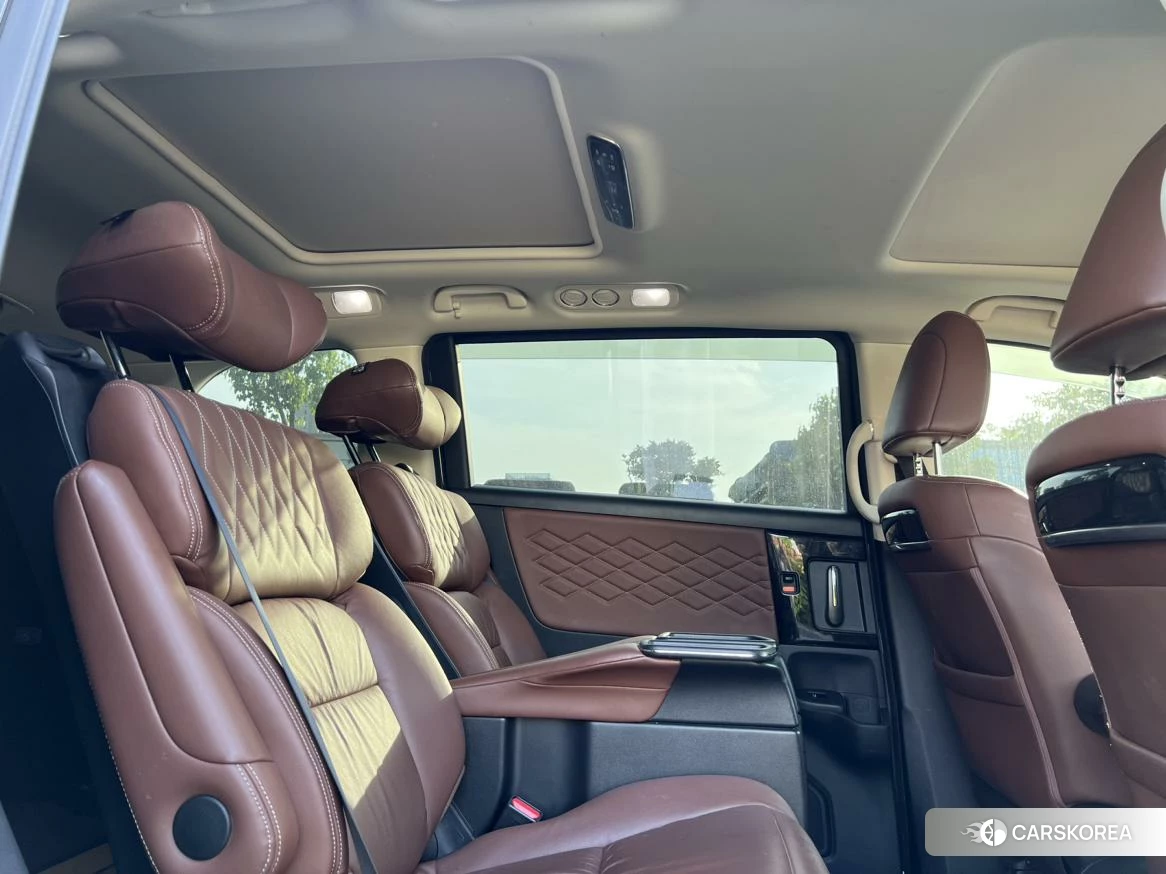 Honda Elysion 2019 Белый из Китая, фото 5