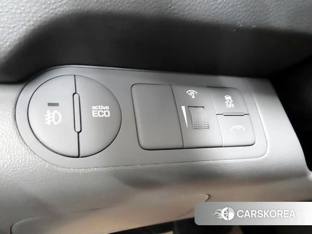 Hyundai The New Grand Starex 2019 Желтый из Кореи, фото 5