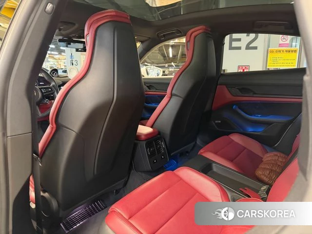Porsche Taycan 2021 Белый из Кореи, фото 5