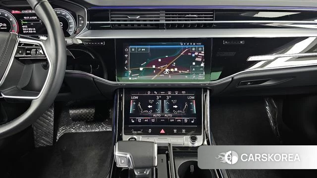 Audi A8 (D5) 2021 Черный из Кореи, фото 5