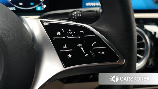 Mercedes-Benz A-Class W177 2024 Черный из Кореи, фото 5