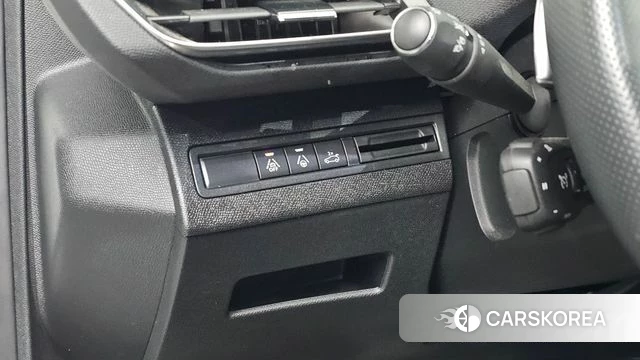 Peugeot 3008 second generation 2022 Белый из Кореи, фото 5