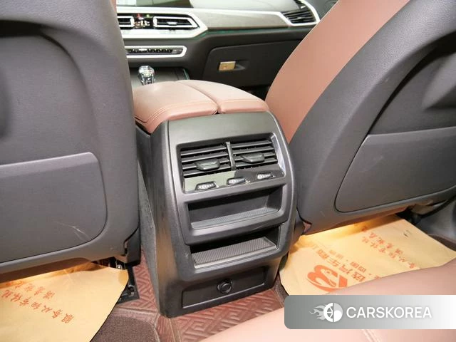BMW X5 2021 Черный из Китая, фото 5