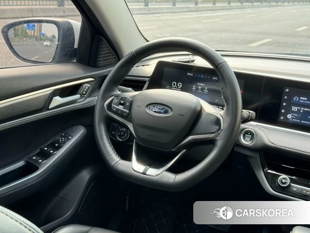 Ford Escort 2022 Белый из Китая, фото 5