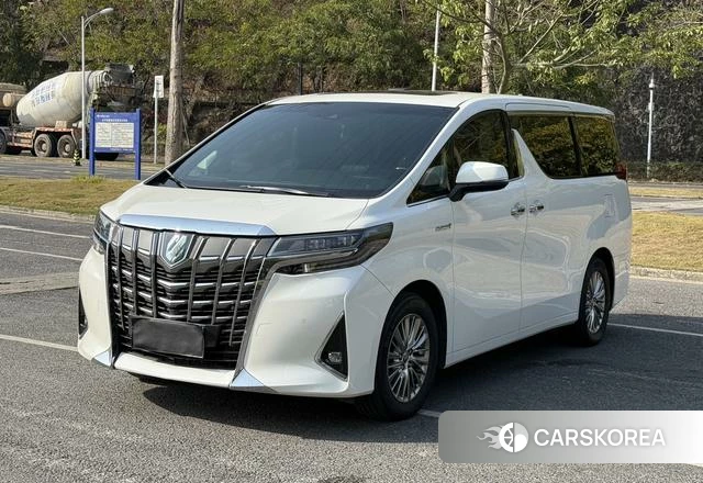 Toyota Alphard 2022 Белый из Китая, фото 5