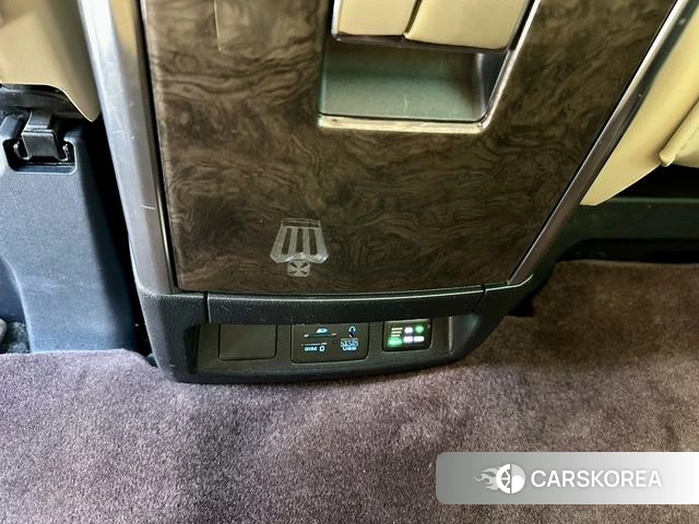 Toyota Vellfire 2021 Черный из Китая, фото 5