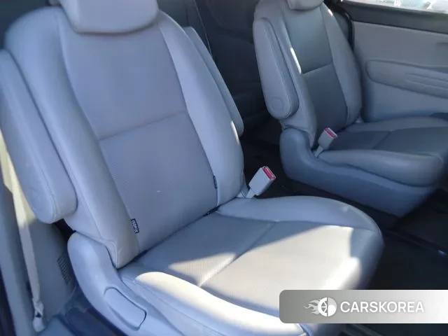 Kia The New Carnival 2018 Черный из Кореи, фото 5